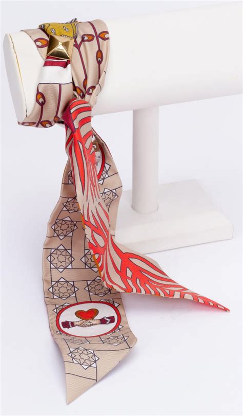 hermes twilly la danse des amazones|hermes twilly scarf review.